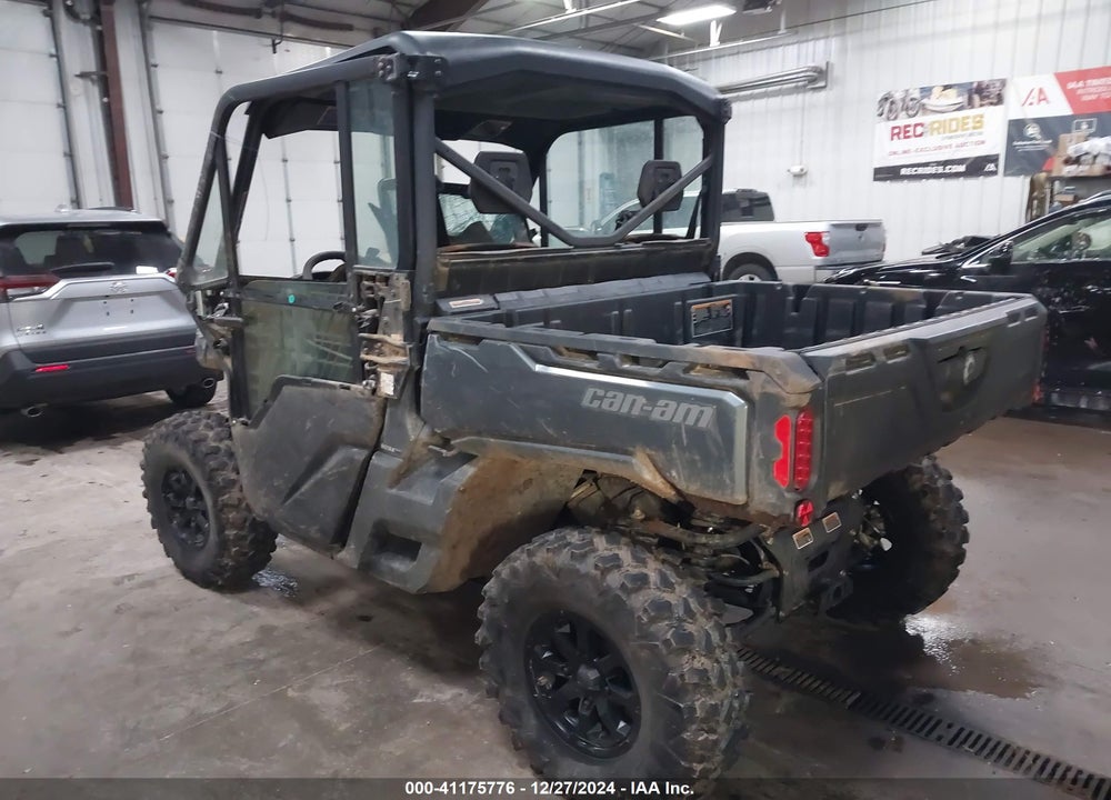 2024 CAN-AM DEFENDER LIMITED CAB HD10 VIN: 3JBUVAX40RK002115