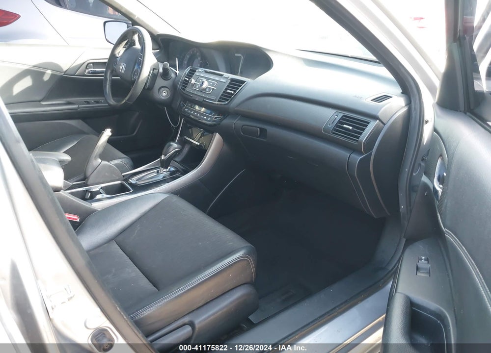 2017 HONDA ACCORD SPORT VIN: 1HGCR2F58HA182216