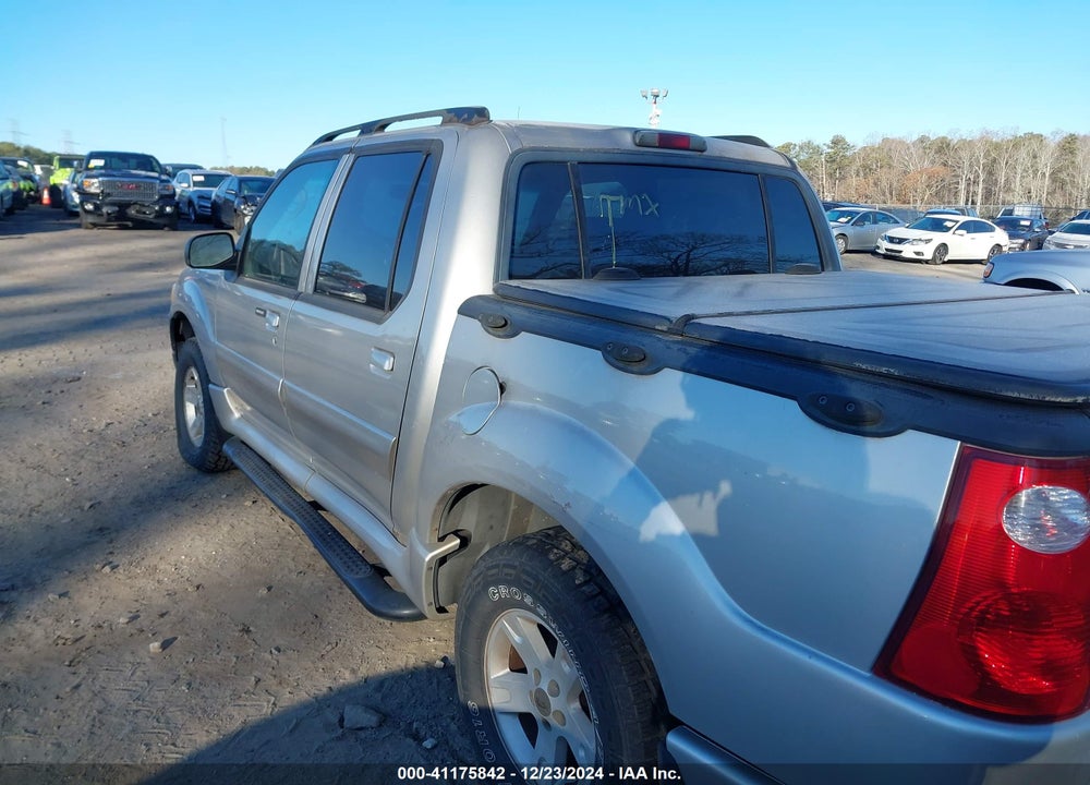 2005 FORD EXPLORER SPORT TRAC ADRENALIN/XLS/XLT VIN: 1FMZU77K55UA34460