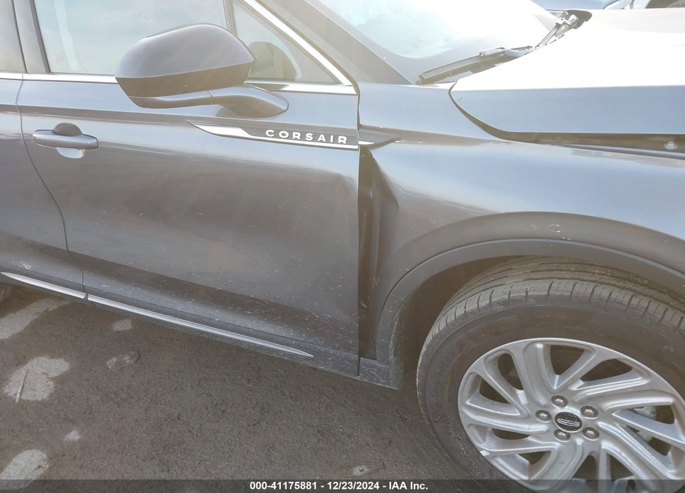 2022 LINCOLN CORSAIR STANDARD VIN: 5LMCJ1C99NUL23580