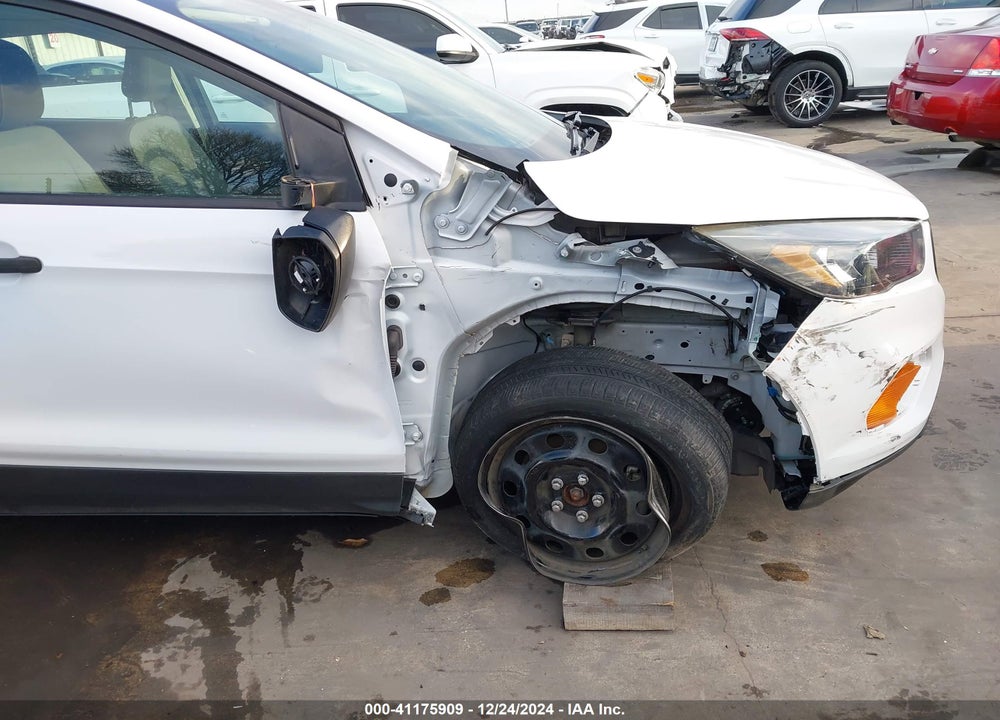 2018 FORD ESCAPE S VIN: 1FMCU0F70JUD20415