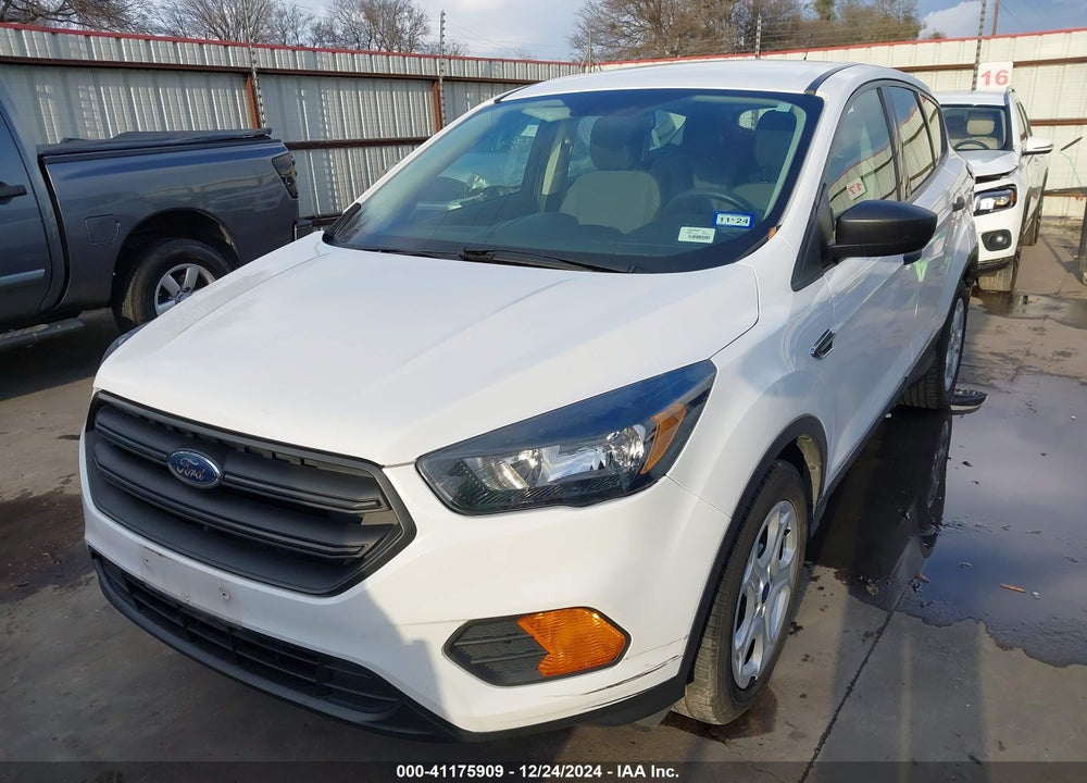 2018 FORD ESCAPE S VIN: 1FMCU0F70JUD20415
