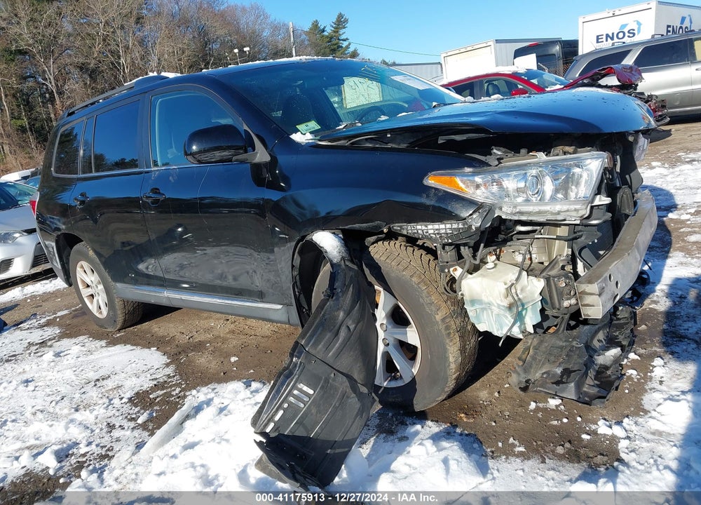 2013 TOYOTA HIGHLANDER BASE PLUS V6 VIN: 5TDBK3EH8DS190166