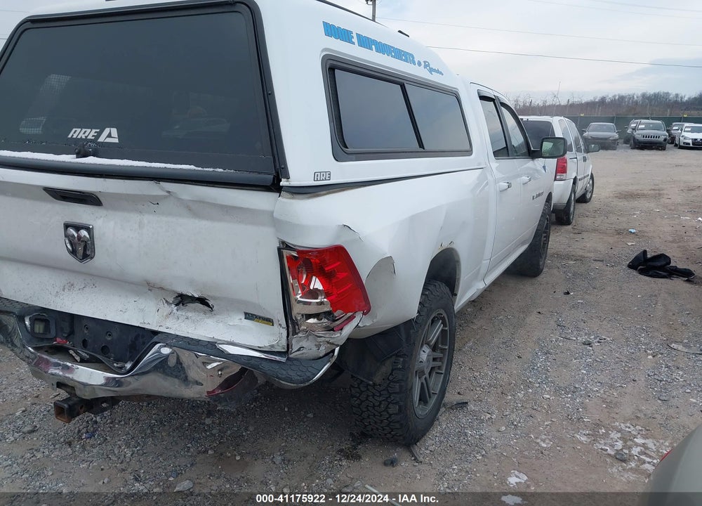2011 RAM 1500 SLT VIN: 1D7RB1GP7BS550139