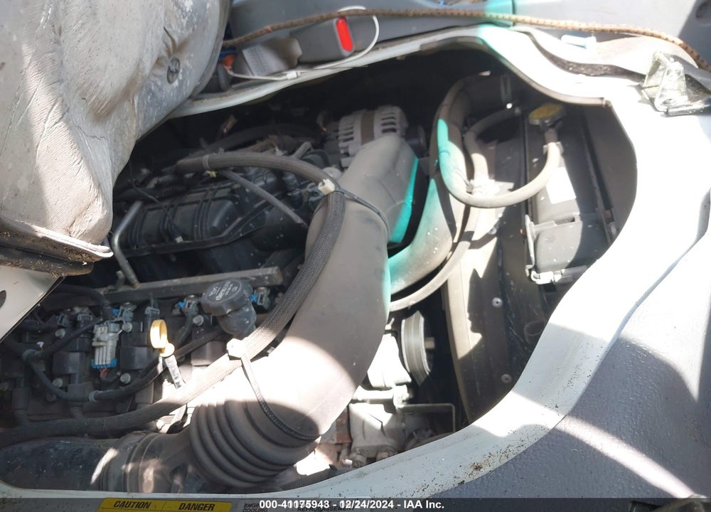 2020 ISUZU NPR VIN: 54DB4J1B2LS801018
