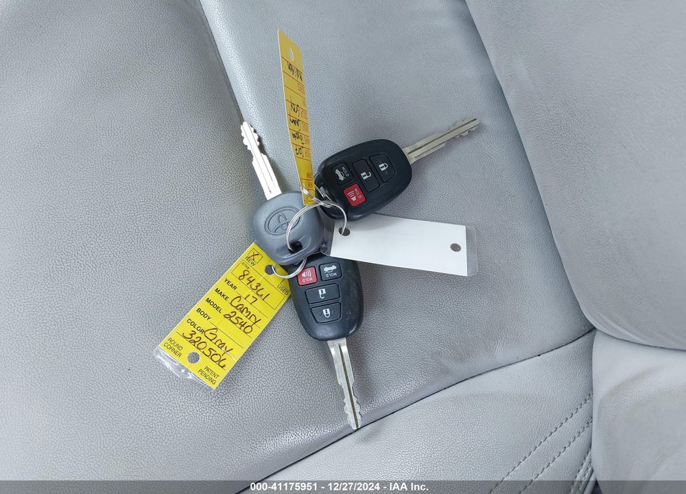 2017 TOYOTA CAMRY XLE VIN: 4T1BF1FK0HU320506