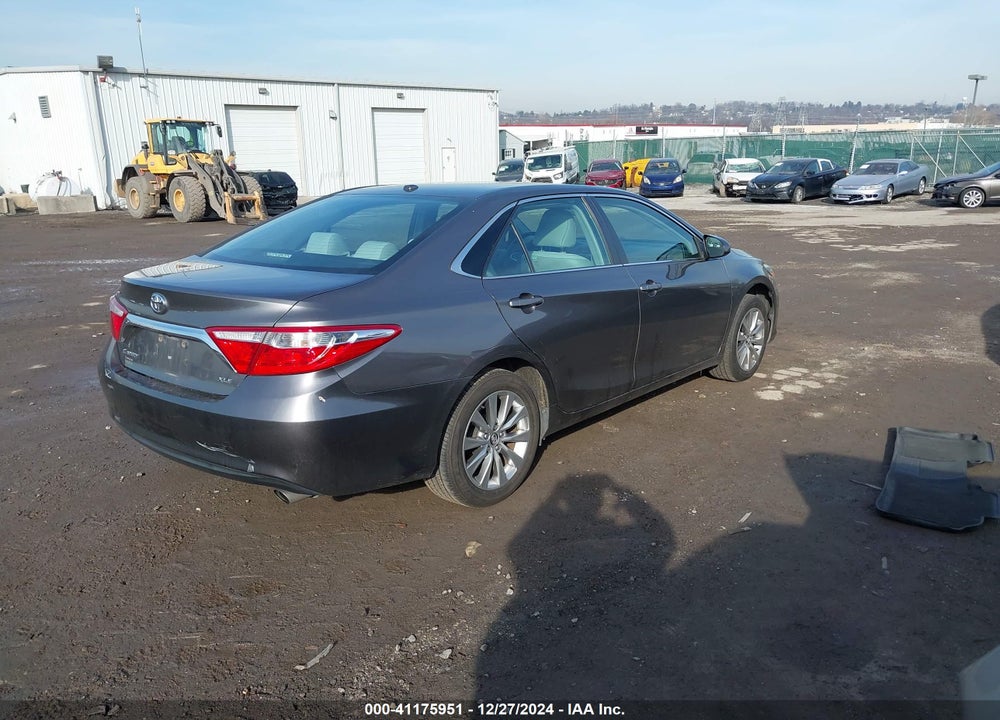 2017 TOYOTA CAMRY XLE VIN: 4T1BF1FK0HU320506