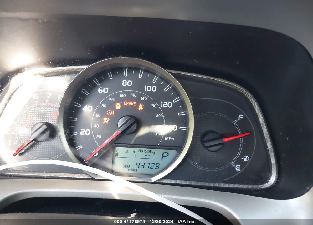 2015 TOYOTA RAV4 LE VIN: 2T3BFREV5FW345030