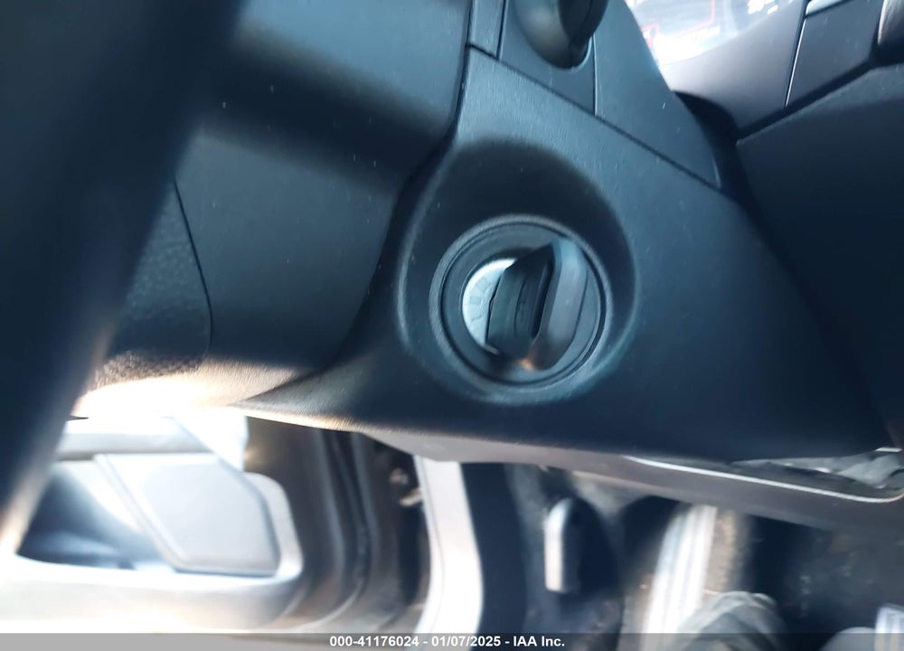 2013 FORD FUSION VIN: 3FA6P0HR2DR202973