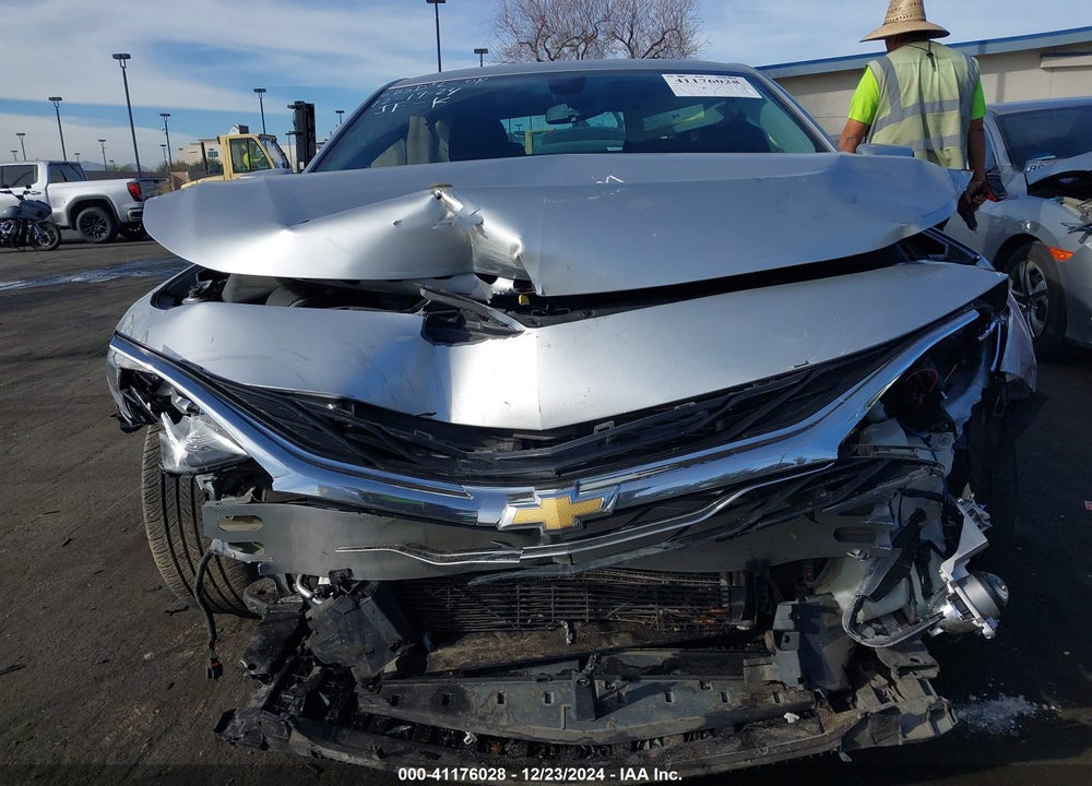 2019 CHEVROLET MALIBU LT VIN: 1G1ZD5ST1KF104876