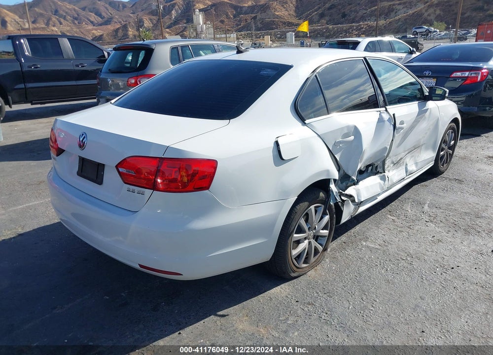 2013 VOLKSWAGEN JETTA VIN: 3VWDP7AJXDM398783