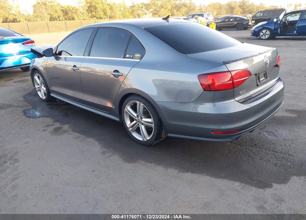 2017 VOLKSWAGEN JETTA VIN: 3VW4T7AJ7HM211615