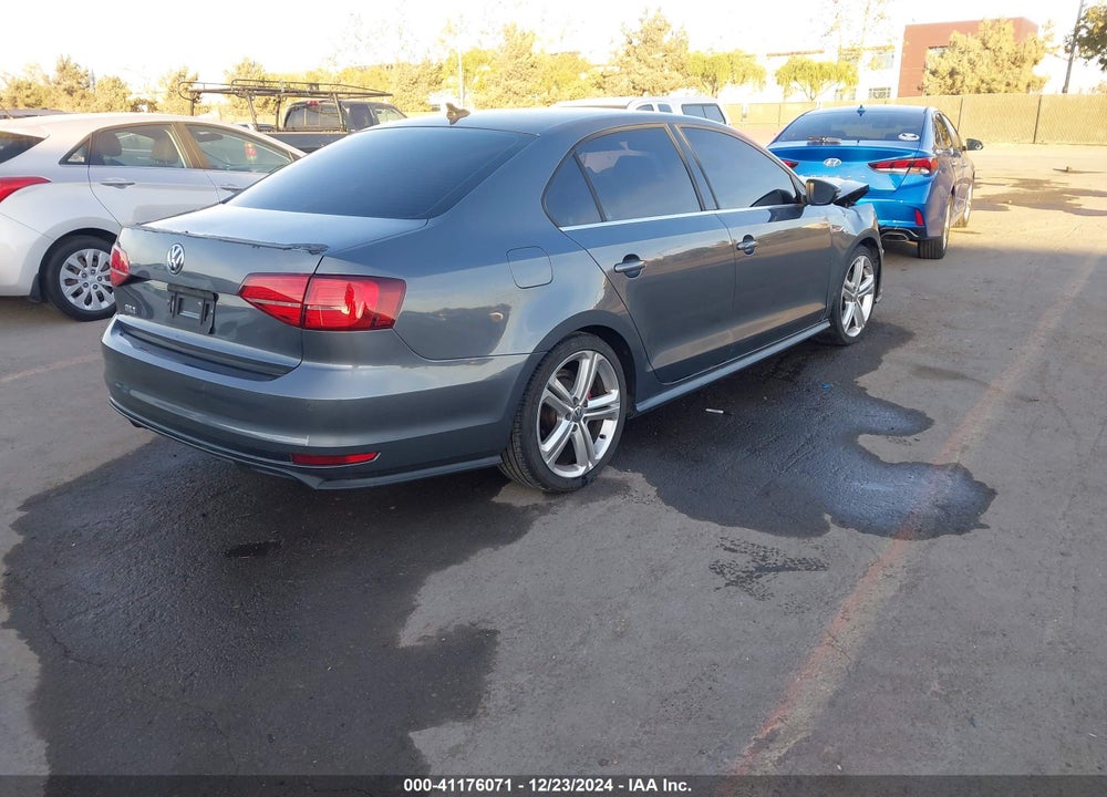 2017 VOLKSWAGEN JETTA VIN: 3VW4T7AJ7HM211615