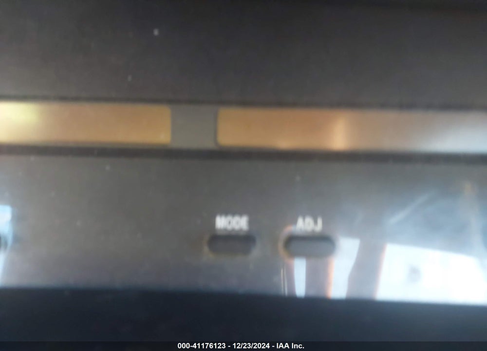 2004 TOYOTA AVALON XL VIN: 4T1BF28B94U341125