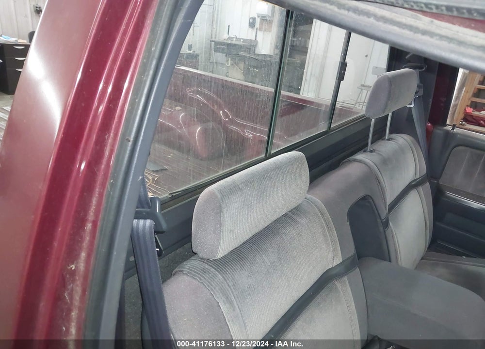 1992 DODGE DAKOTA VIN: 1B7FL26Y7NS625758