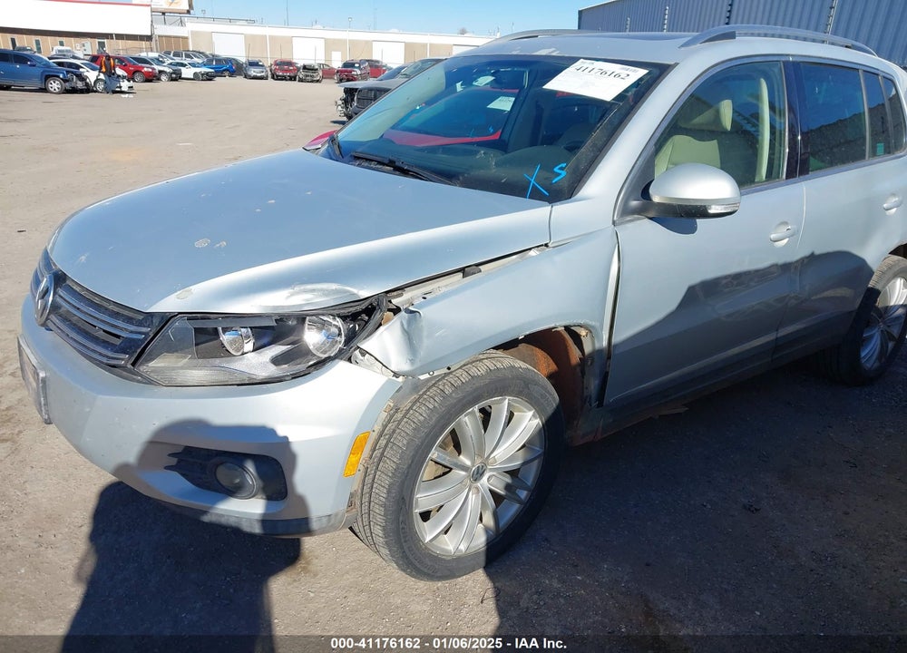 2012 VOLKSWAGEN TIGUAN VIN: WVGBV7AX4CW607367
