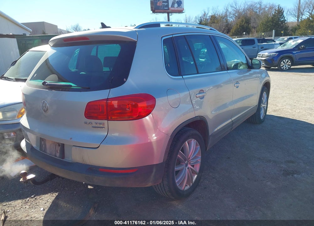 2012 VOLKSWAGEN TIGUAN VIN: WVGBV7AX4CW607367