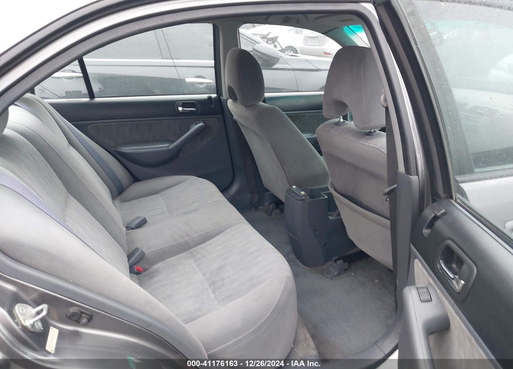2005 HONDA CIVIC EX VIN: 2HGES26845H560164