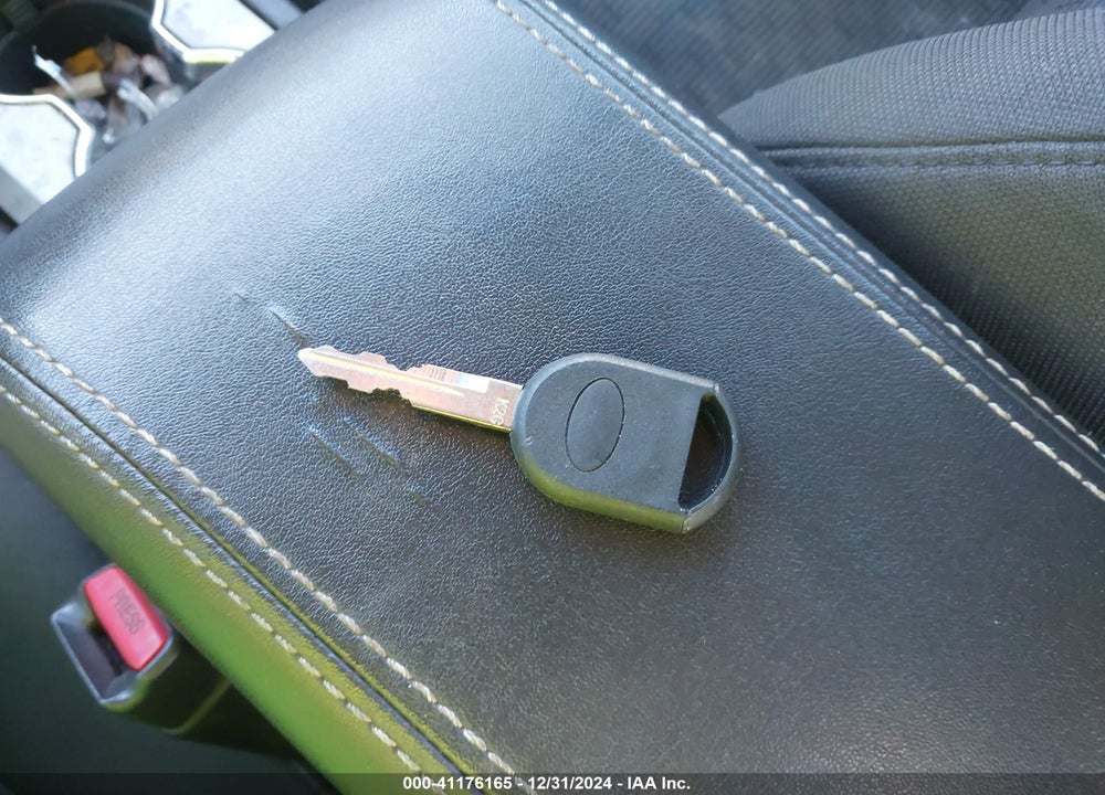 2011 FORD FUSION SE VIN: 3FAHP0HAXBR213994