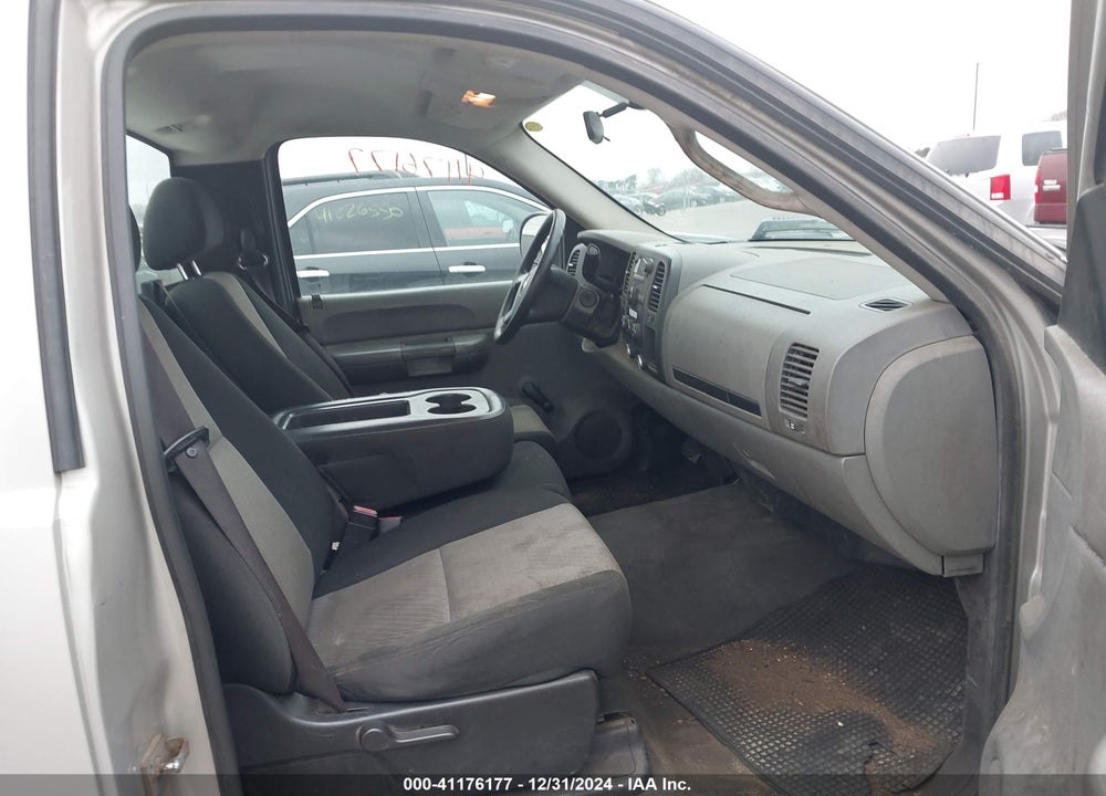 2009 CHEVROLET SILVERADO 1500 VIN: 1GCEC14X49Z152043