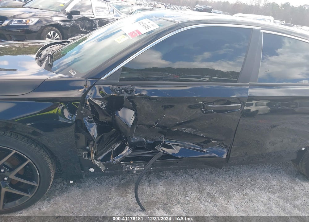 2022 HONDA CIVIC VIN: 19XFL1H89NE020506