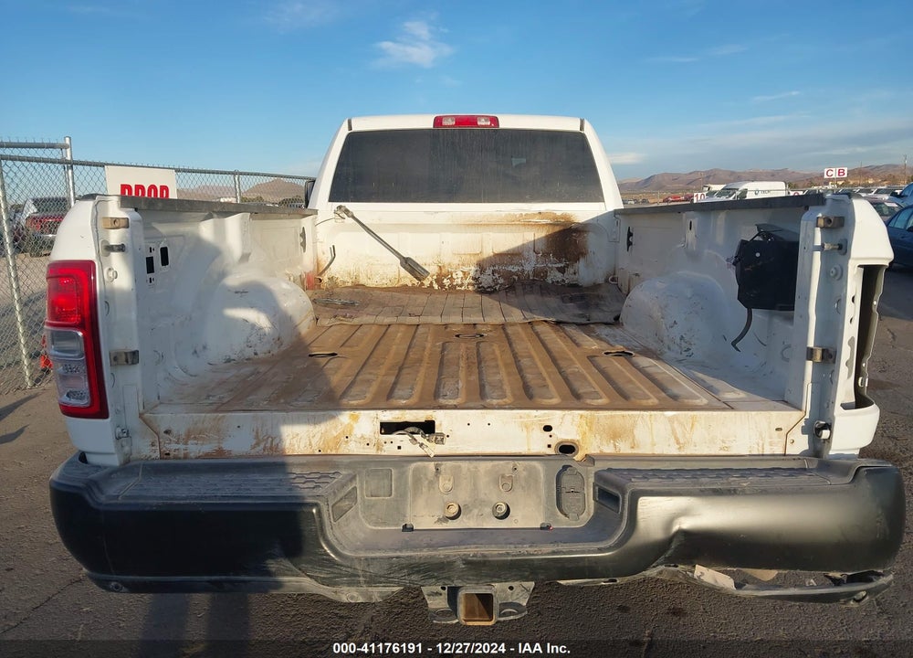 2024 RAM 2500 TRADESMAN 4X4 8' BOX VIN: 3C6UR5HJ8RG250345