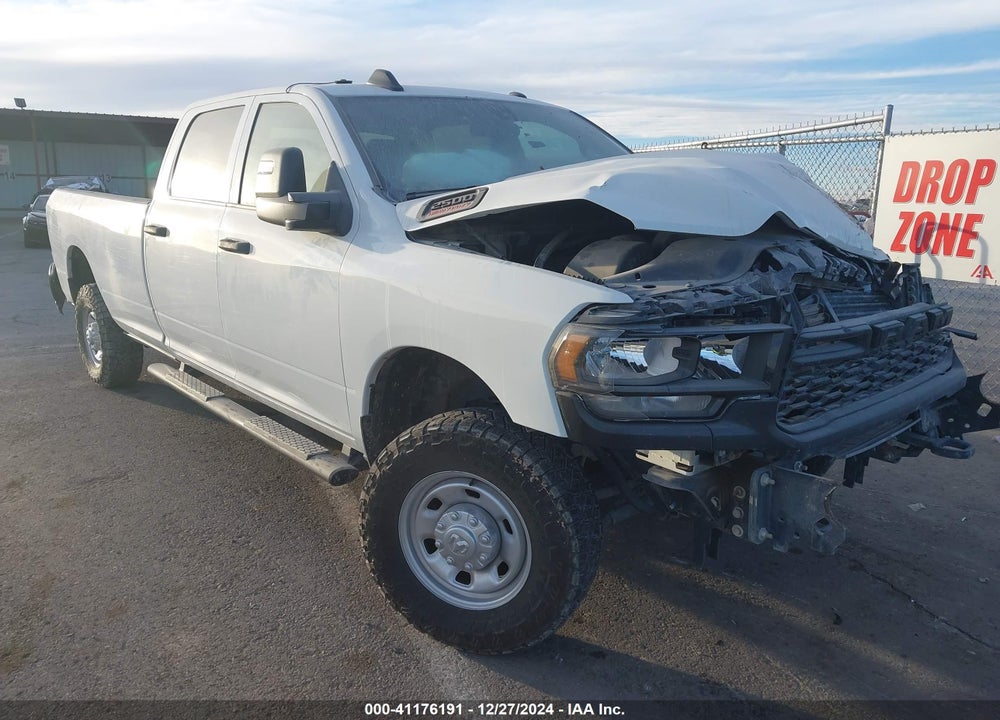 2024 RAM 2500 TRADESMAN 4X4 8' BOX VIN: 3C6UR5HJ8RG250345
