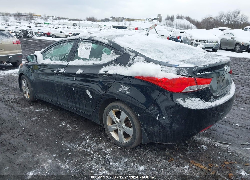 2013 HYUNDAI ELANTRA GLS VIN: 5NPDH4AE4DH371375