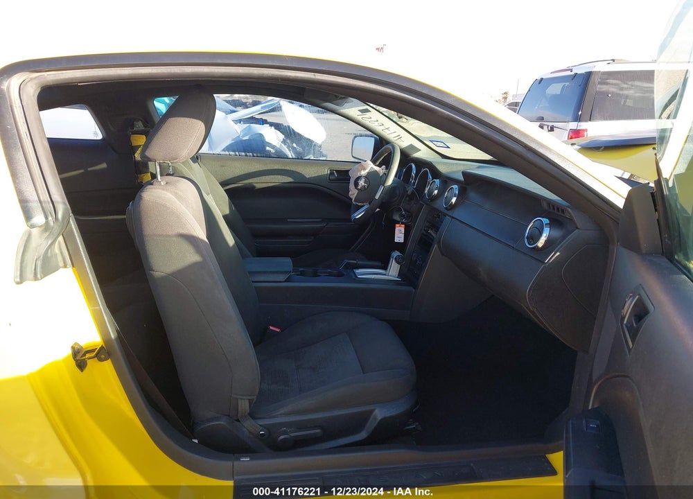2006 FORD MUSTANG V6 VIN: 1ZVFT80N565147841