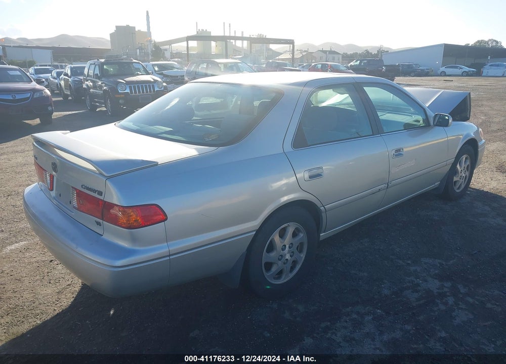 2000 TOYOTA CAMRY LE V6 VIN: 4T1BF22K0YU104716