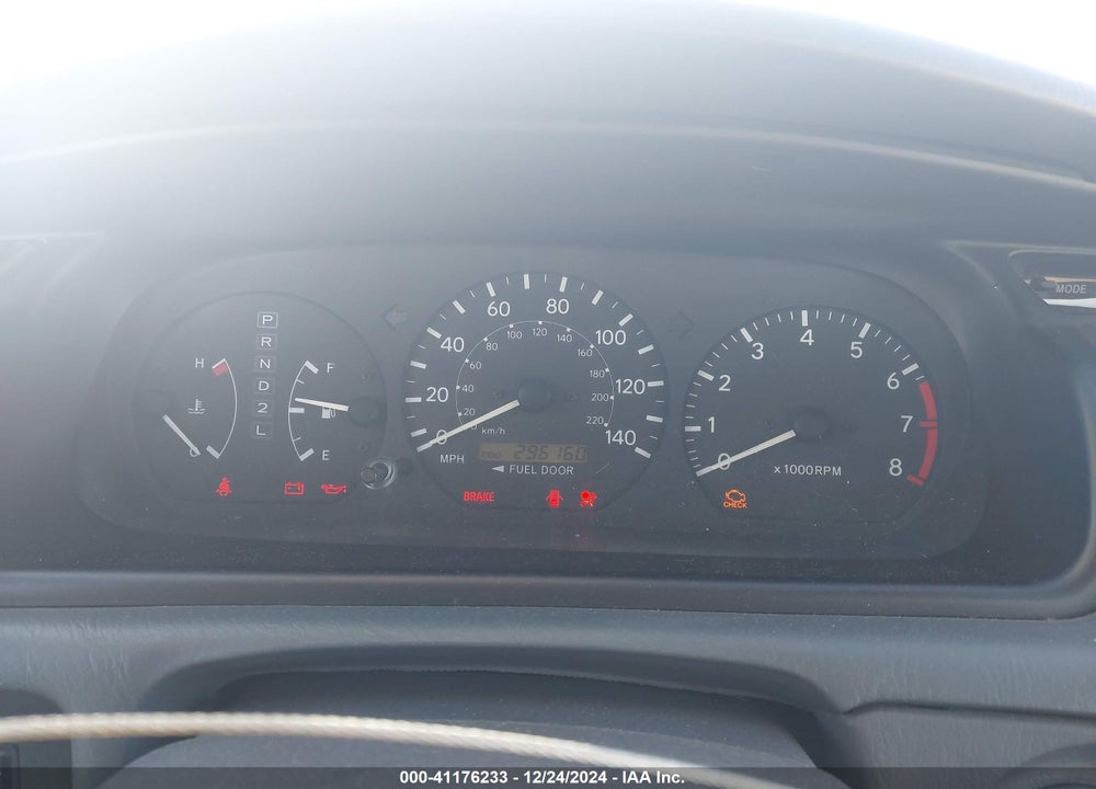 2000 TOYOTA CAMRY LE V6 VIN: 4T1BF22K0YU104716