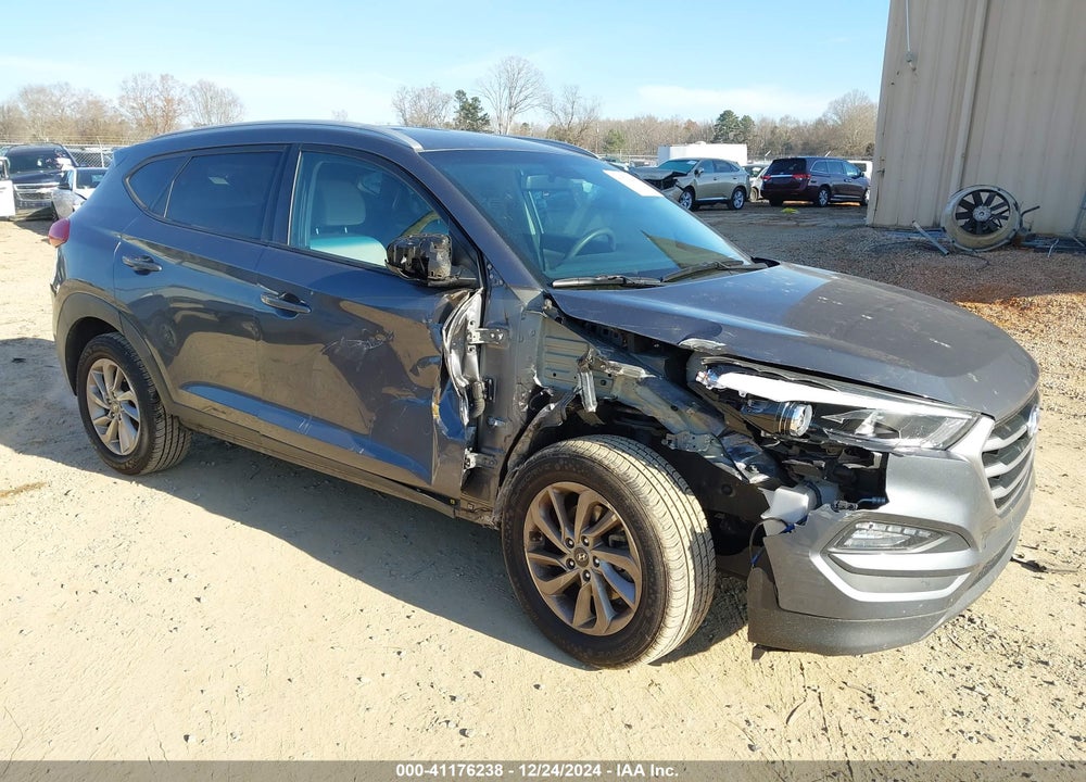 2018 HYUNDAI TUCSON SEL VIN: KM8J3CA44JU728411