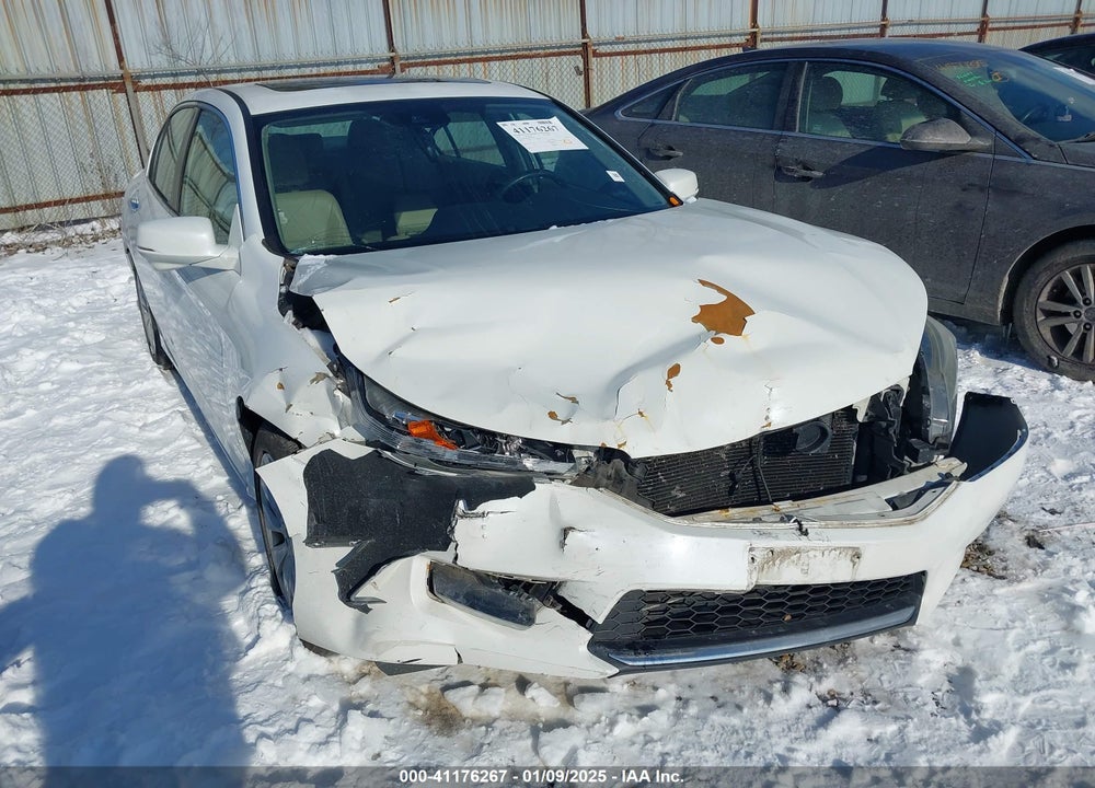 2014 HONDA ACCORD VIN: 1HGCR2F89EA204388