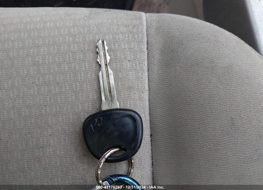 2007 HYUNDAI ELANTRA VIN: KMHDU46D67U225075