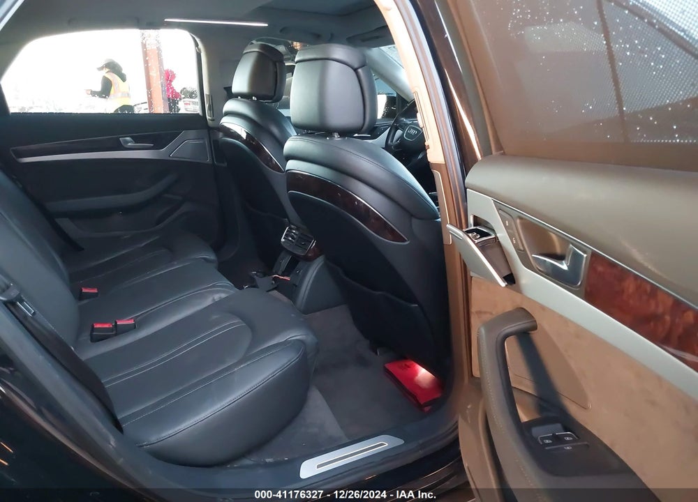 2011 AUDI A8 4.2 VIN: WAUAVAFD7BN001011