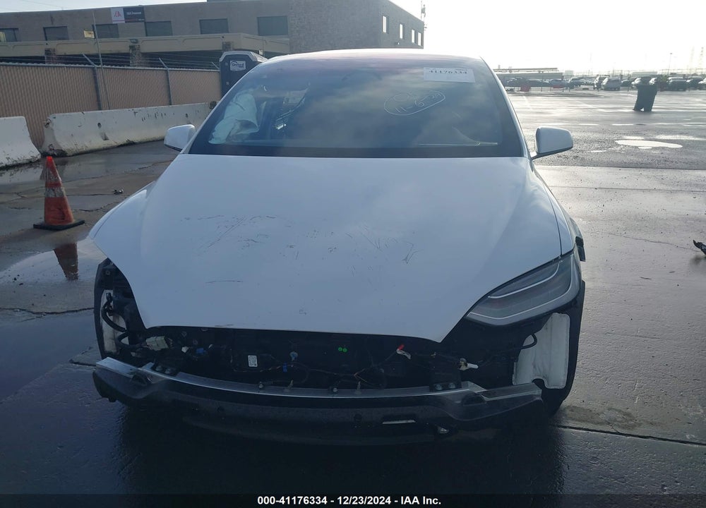 2023 TESLA MODEL X VIN: 7SAXCAE53PF375847