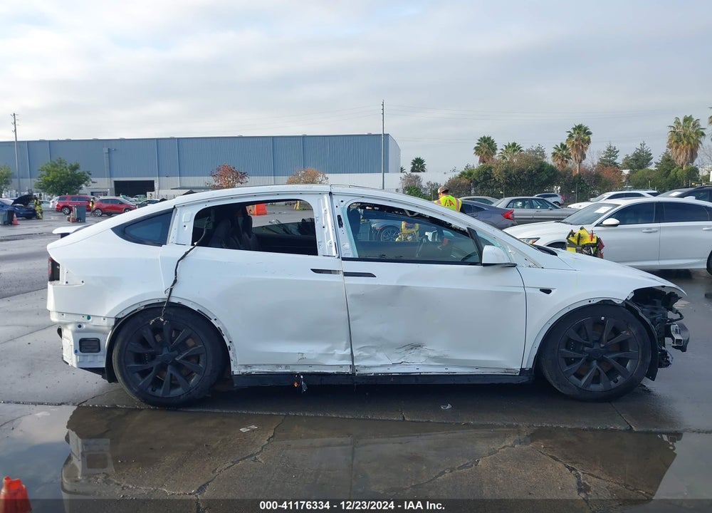2023 TESLA MODEL X VIN: 7SAXCAE53PF375847