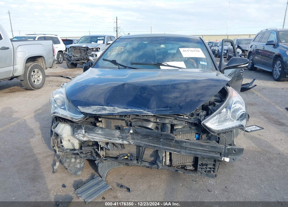 2016 HYUNDAI VELOSTER VIN: KMHTC6AE1GU293195