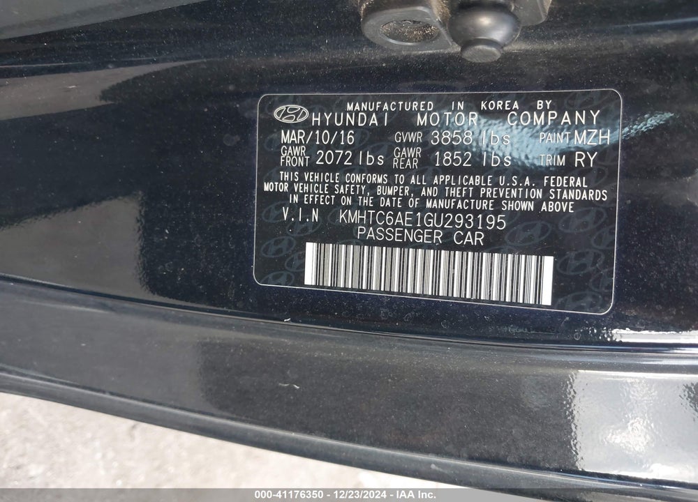 2016 HYUNDAI VELOSTER VIN: KMHTC6AE1GU293195