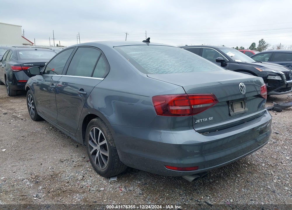 2018 VOLKSWAGEN JETTA VIN: 3VWDB7AJXJM233259