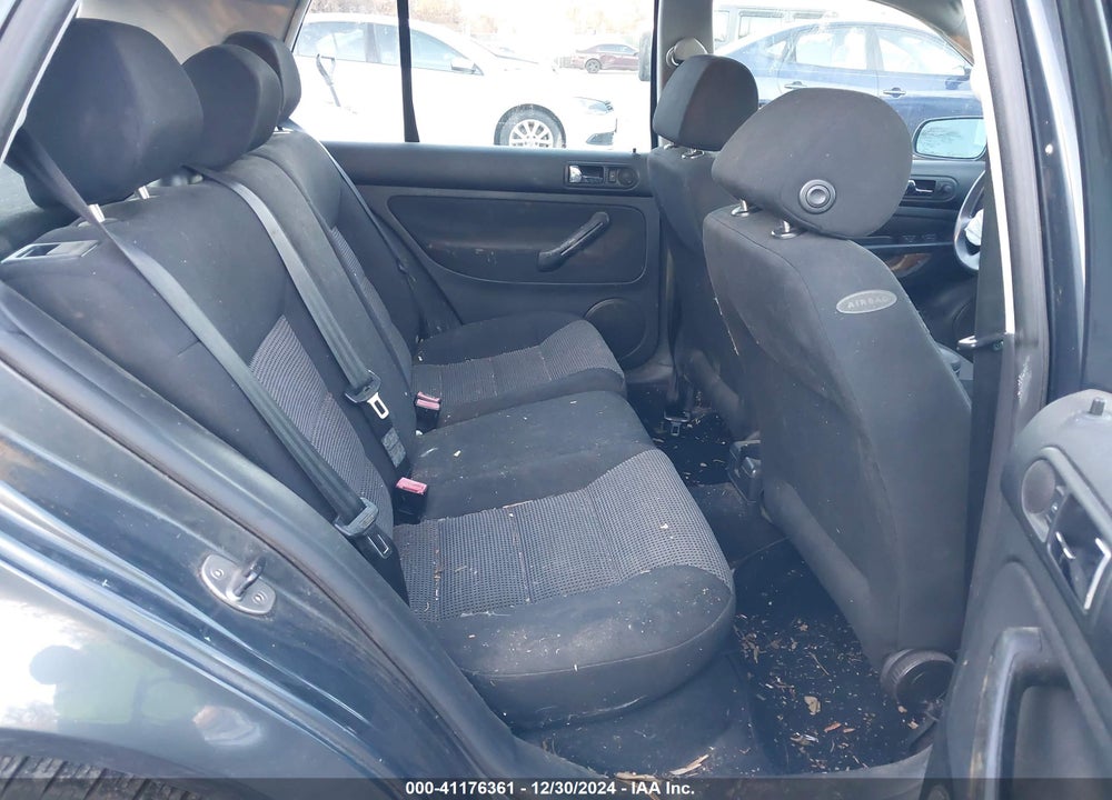 2006 VOLKSWAGEN GOLF GLS 2.0L VIN: 9BWGL61J764011861