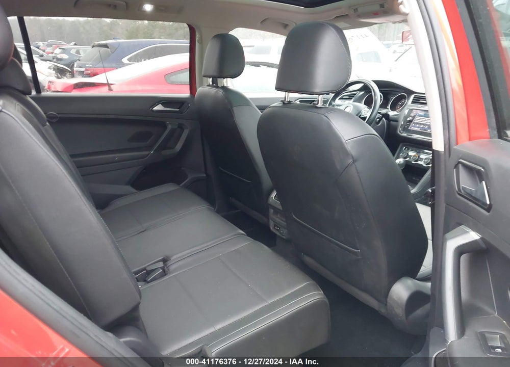 2018 VOLKSWAGEN TIGUAN 2.0T SE/2.0T SEL VIN: 3VV2B7AX8JM114870