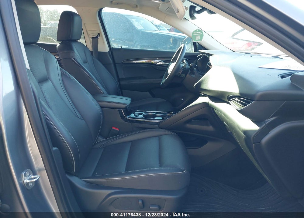 2022 BUICK ENVISION FWD ESSENCE VIN: LRBFZNR40ND142303