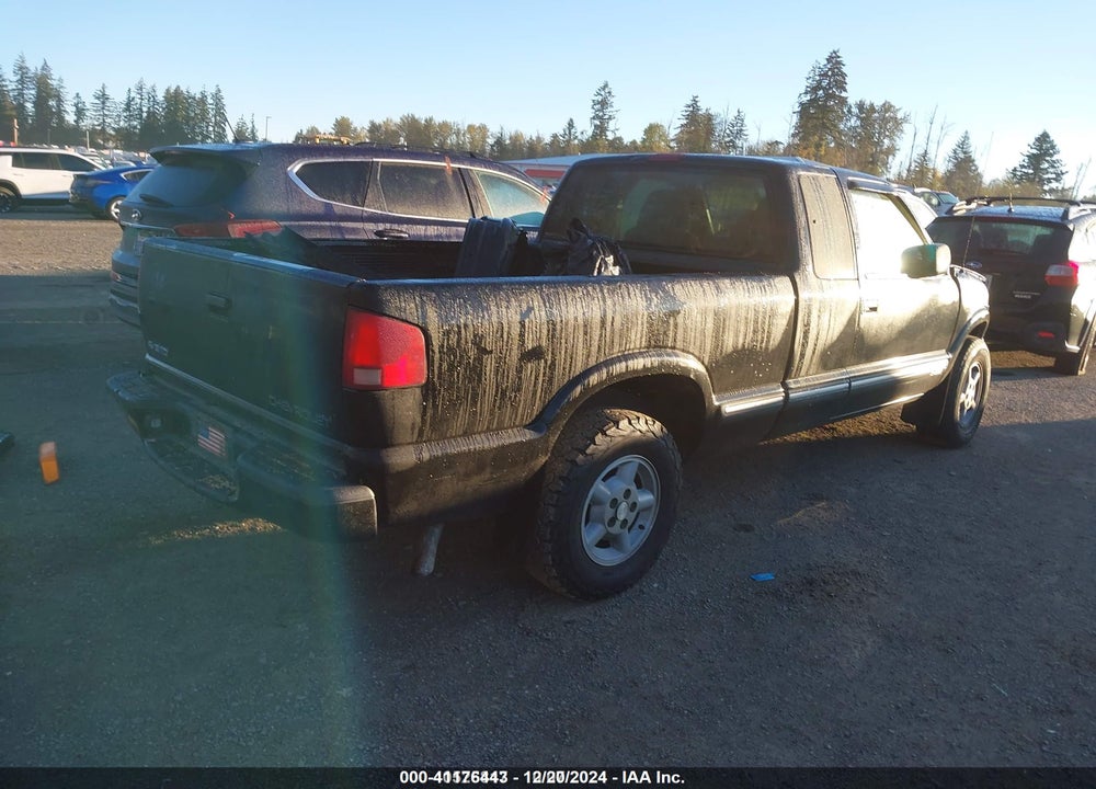 2001 CHEVROLET S-10 LS VIN: 1GCDT19W91K117202