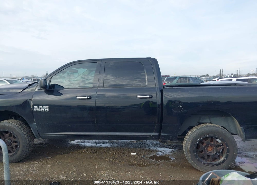 2013 RAM 1500 VIN: 1C6RR7LG8DS642806