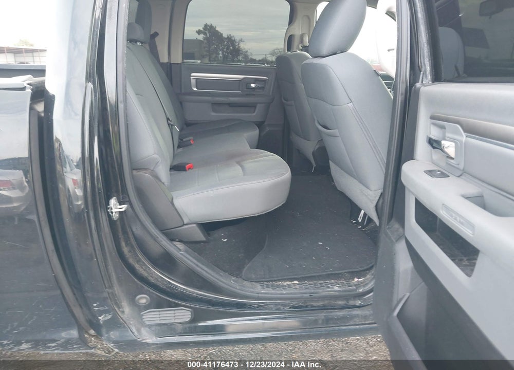 2013 RAM 1500 VIN: 1C6RR7LG8DS642806