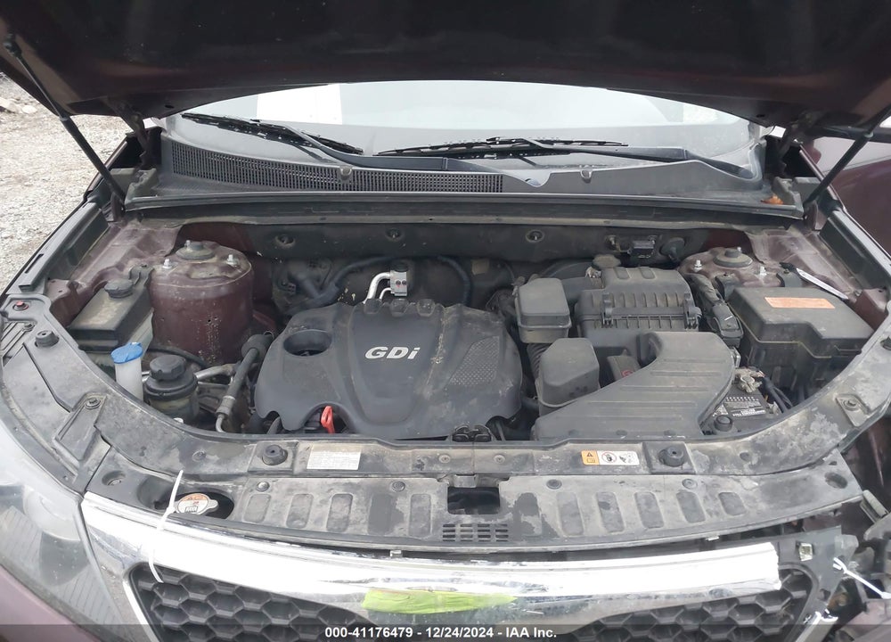 2013 KIA SORENTO LX VIN: 5XYKTCA64DG353443