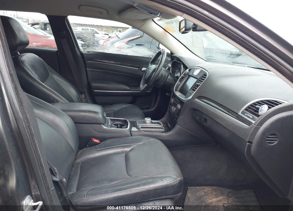 2015 CHRYSLER 300 VIN: 2C3CCAAG5FH743042