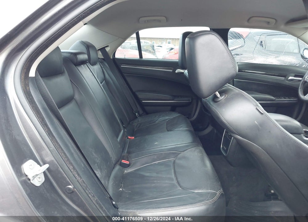 2015 CHRYSLER 300 VIN: 2C3CCAAG5FH743042
