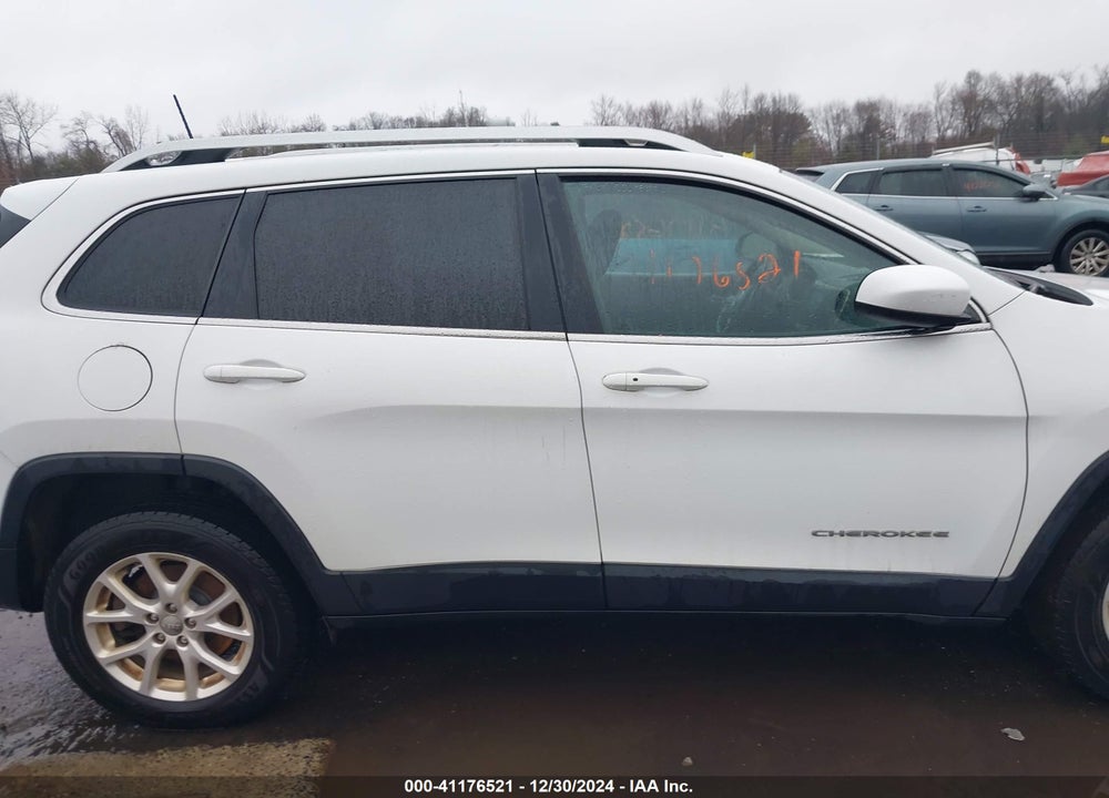 2016 JEEP CHEROKEE LATITUDE VIN: 1C4PJMCS6GW105892
